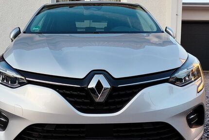 Renault Clio 5.600 km 10.750 &euro; Solingen 42699