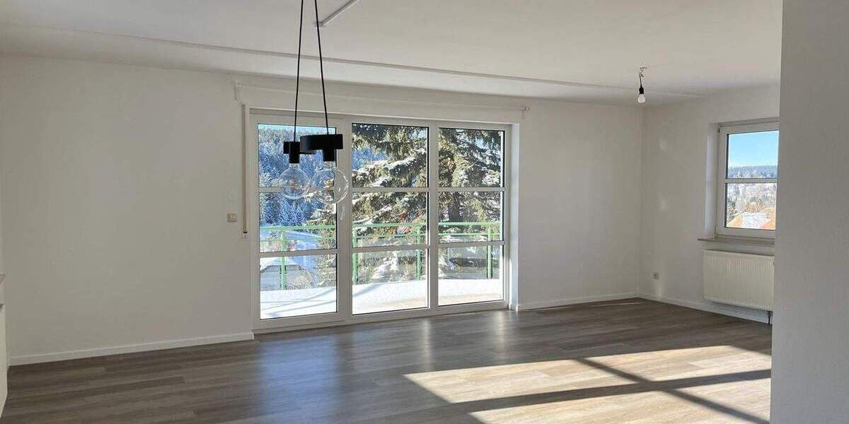 Lichtdurchflutete Wohnung mit 2 Westbalkonen und herrlicher Aussicht! 3 zimmer