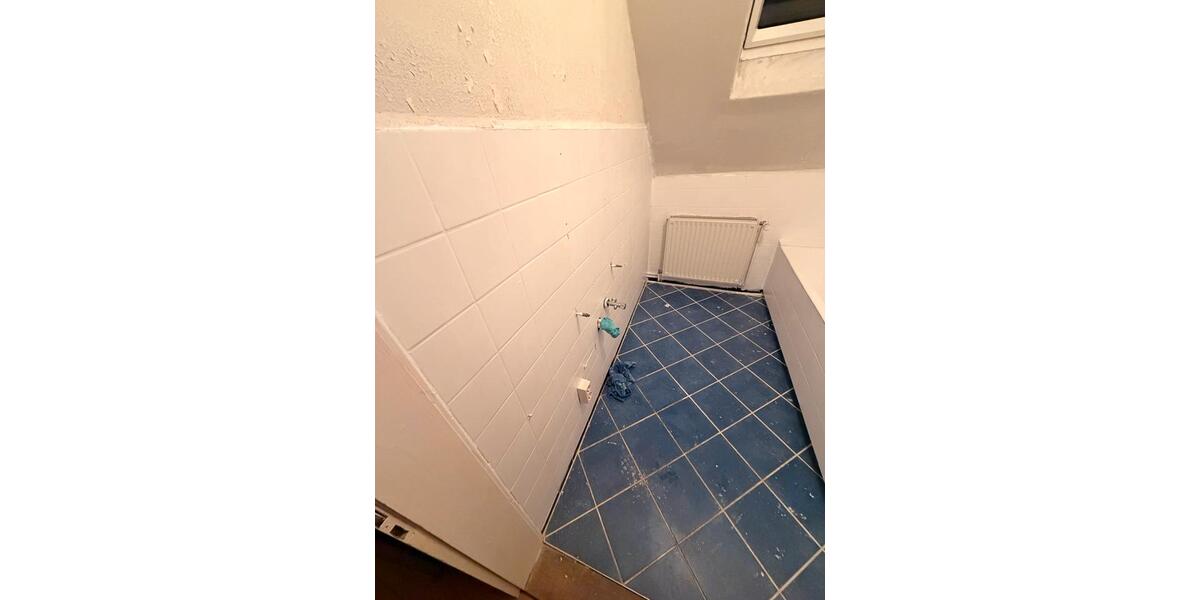 Etagenwohnung Erbach - 6 Zimmer, 160 m&sup2;, 1.300&euro; | Angebot:24983173