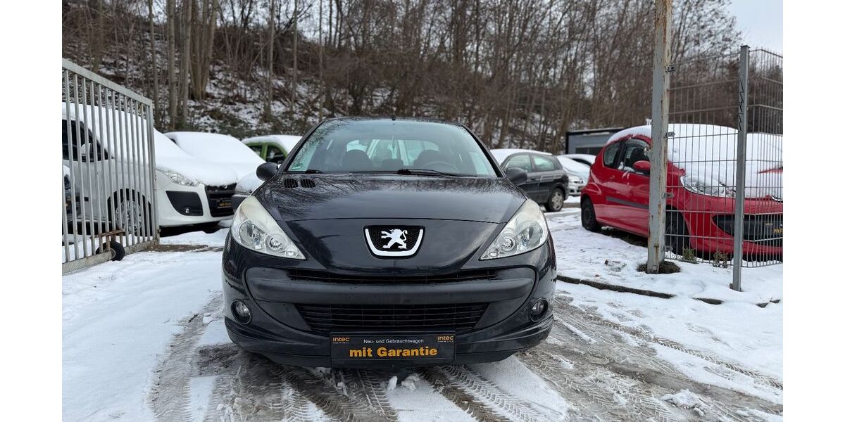 Peugeot 206 154.464 km 2.299 &euro; Essen 45145