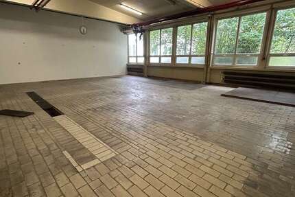 Gewerbeobjekt Neusäß - 3.400&euro; | Angebot:22587756