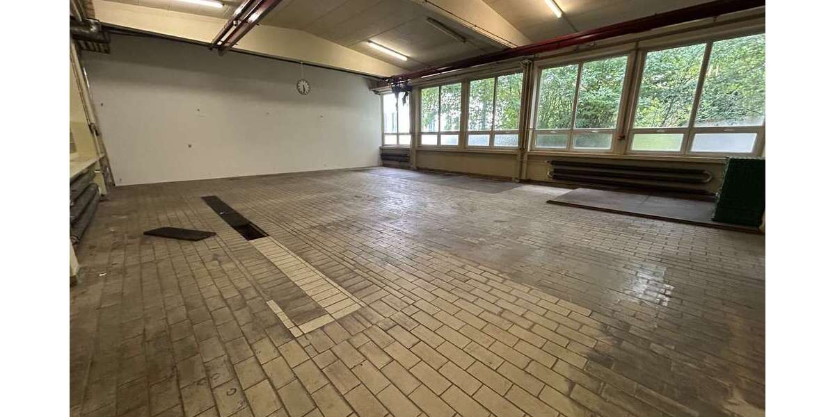 Halle in Neusäß 3.400 € 428 m² zimmer