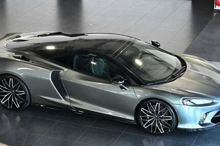 McLaren GT 2.100 km 199.900 &euro; Weingarten 88250