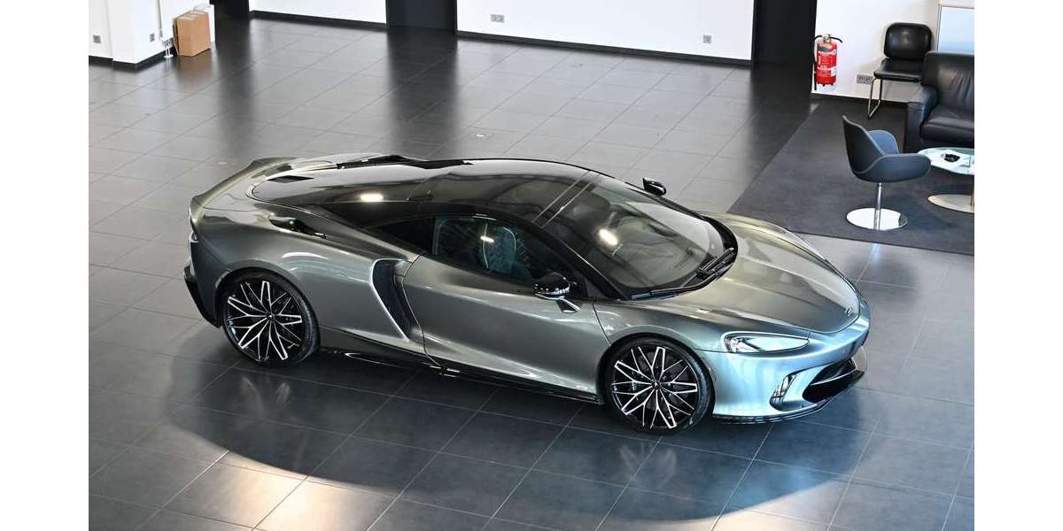 McLaren GT 2.100 km 199.900 &euro; Weingarten 88250