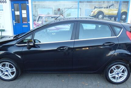Ford Fiesta 83.150 km 5.800 € Klockenhagen 18311