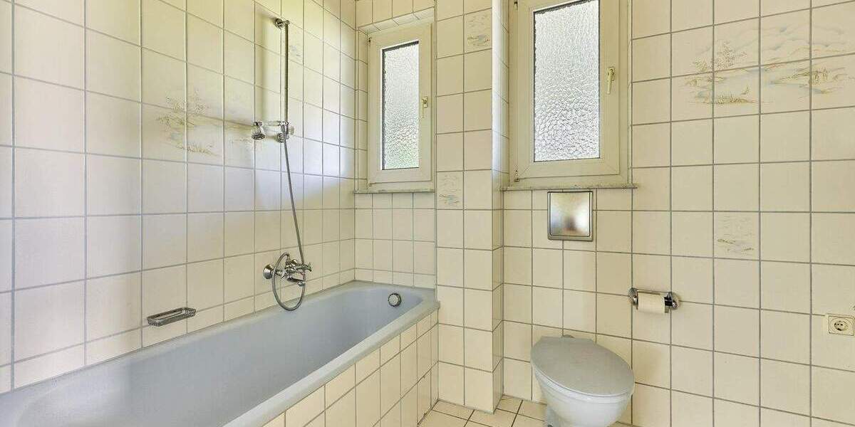 Mehrfamilienhaus, Wohnhaus Bad Dürkheim Seebach - 6 Zimmer, 168 m&sup2;, 425.000&euro; | Angebot:25736749