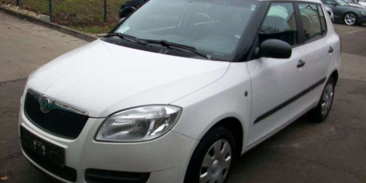 Skoda Fabia 137.500 km 3.900 &euro; Berlin 12347