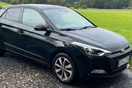 Hyundai i20 42.500 km 9.499 € Höhr-Grenzhausen 56203