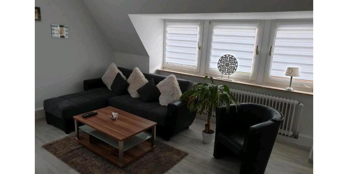 Dachgeschoßwohnung Emden - 2 Zimmer, 40 m&sup2;, 600&euro; | Angebot:26412735