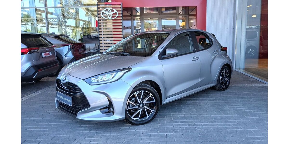 Toyota Yaris 21.540 km 19.680 &euro; Warmsen 31606