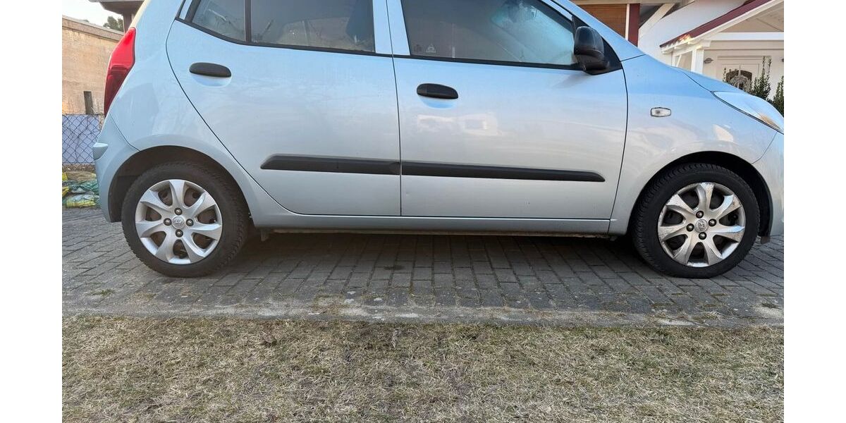 Hyundai i10 43.000 km 4.500 &euro; Berlin 12307