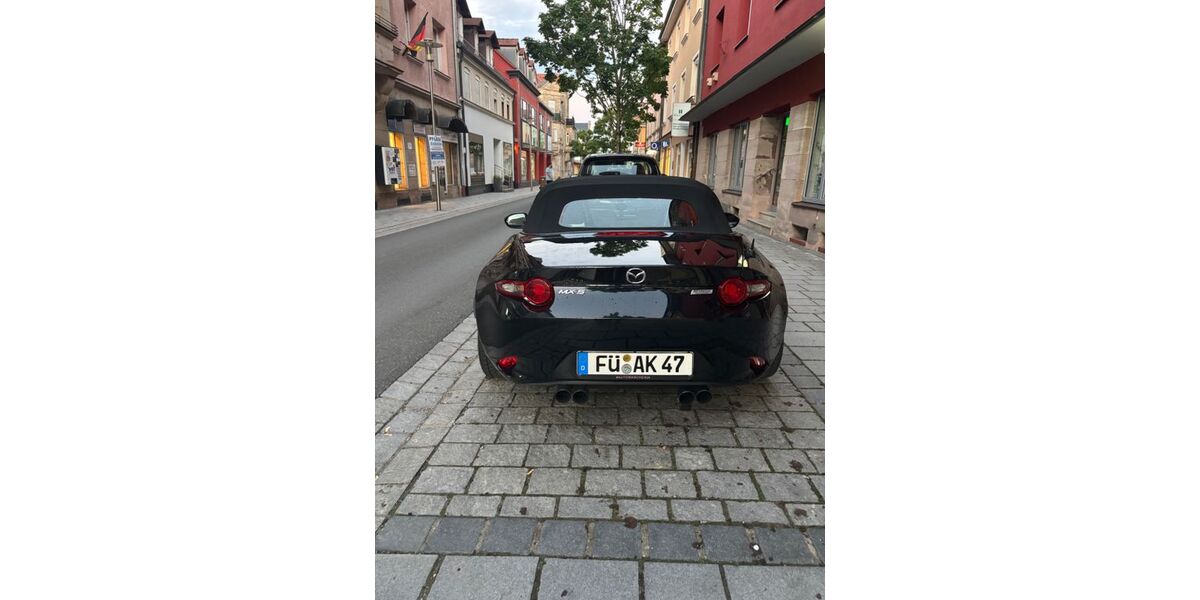 Mazda MX-5 57.000 km 16.850 &euro; Zirndorf 90513