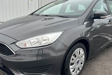 Ford Focus 217.000 km 4.500 &euro; Berlin 12057