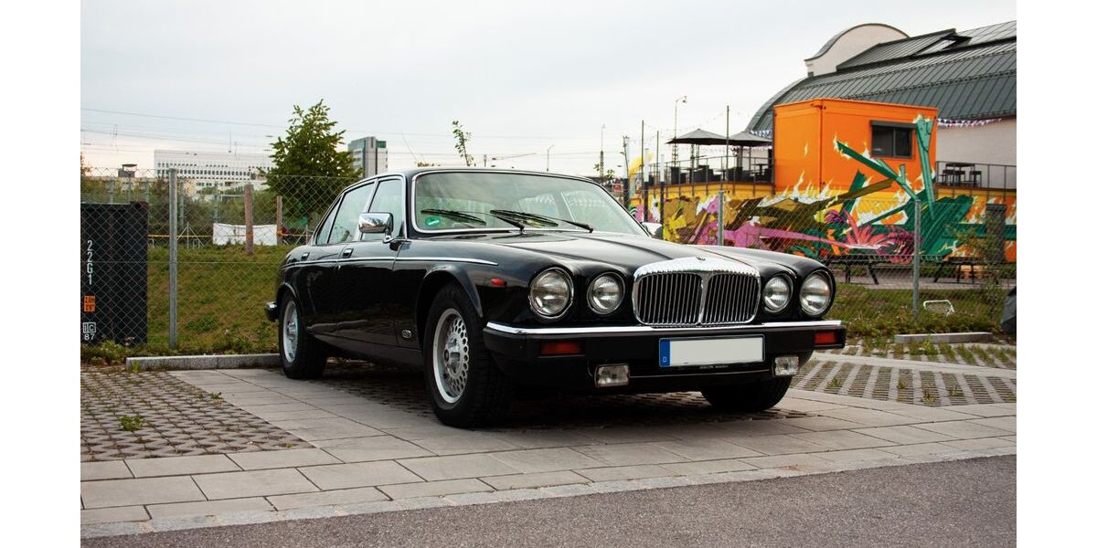 Jaguar Daimler 235.000 km 12.800 &euro; Krailling 82152
