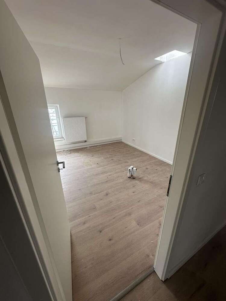 Haus zum Kaufen in Vilsbiburg 1.790.000 € 662 m²