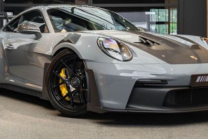 Porsche 992 9.301 km 357.000 &euro; Kleve 47533