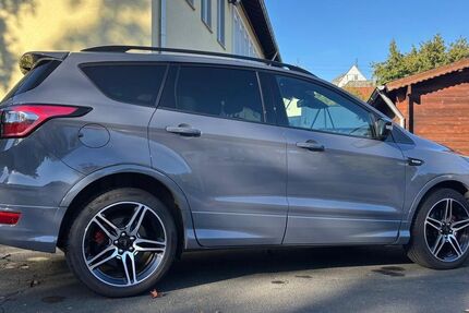 Ford Kuga 100.000 km 14.500 &euro; Siegen 57078