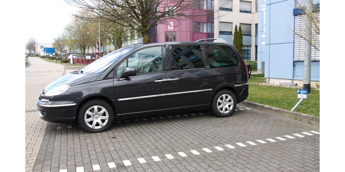 Peugeot 807 220.000 km 4.500 &euro; Würselen 52146