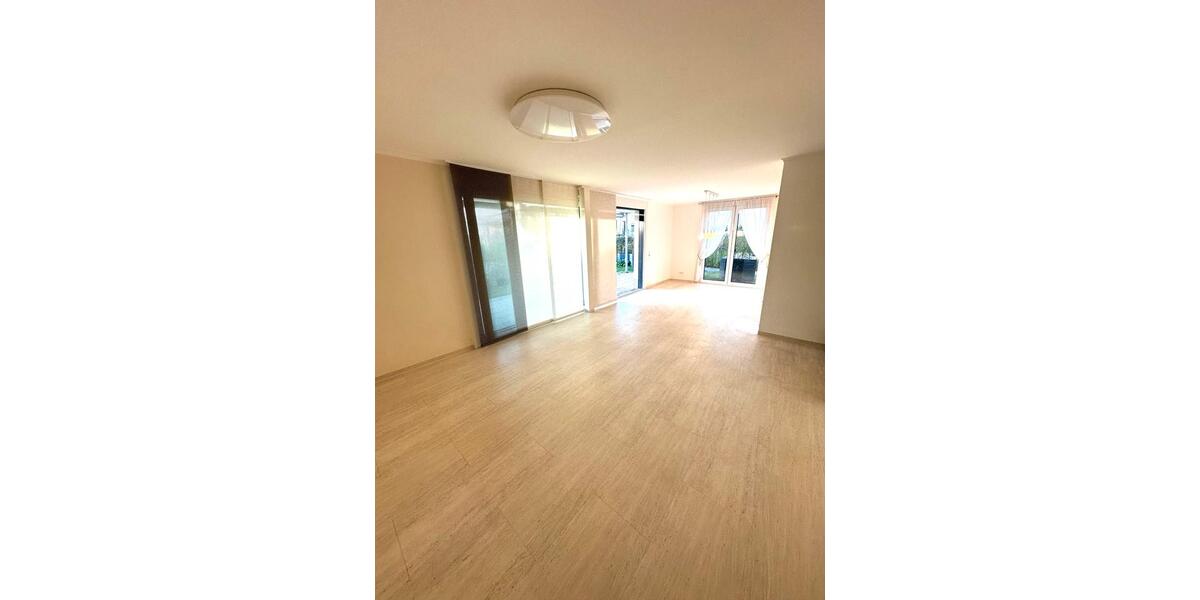 Erdgeschoßwohnung Gundelfingen - 3 Zimmer, 101 m&sup2;, 1.700&euro; | Angebot:26315096