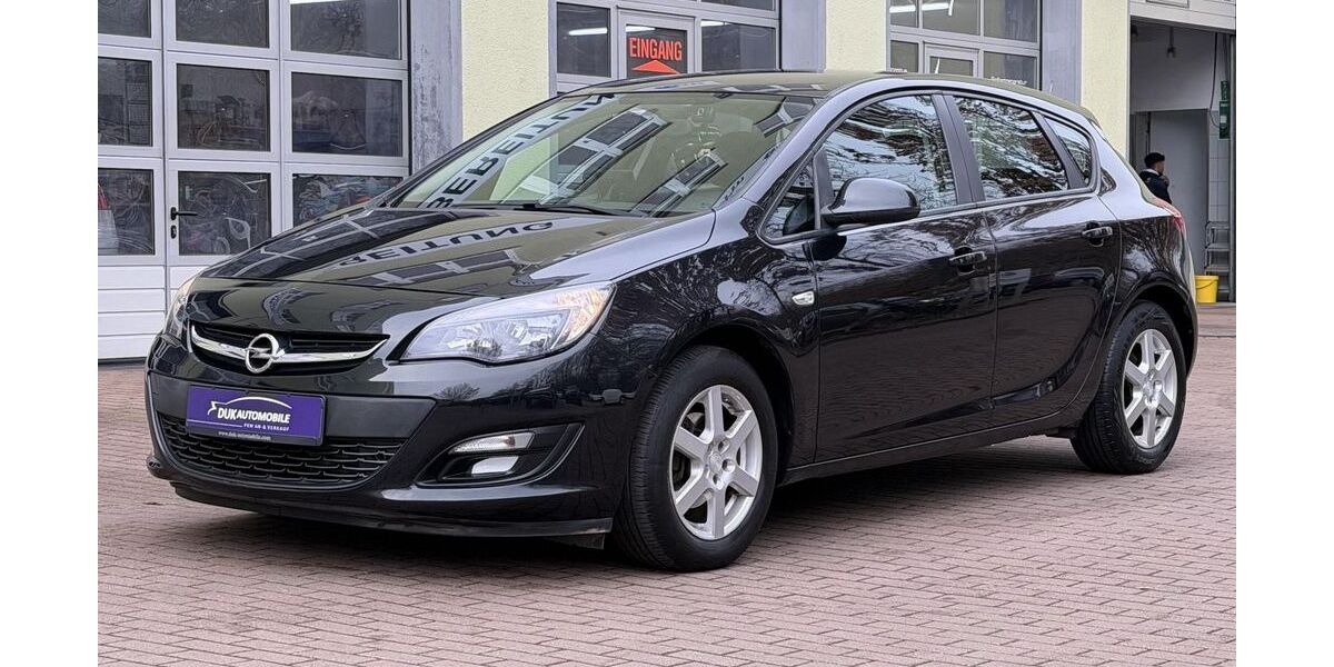 Opel Astra 83.602 km 7.999 &euro; Berlin 13089