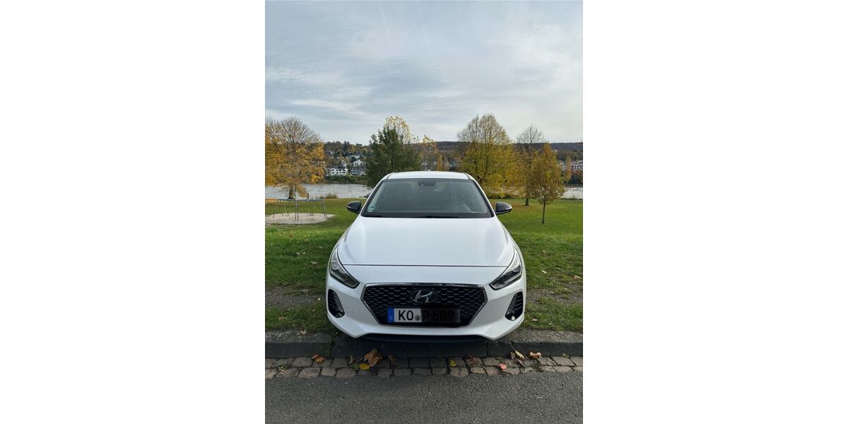 Hyundai i30 118.000 km 10.750 € Koblenz 56068