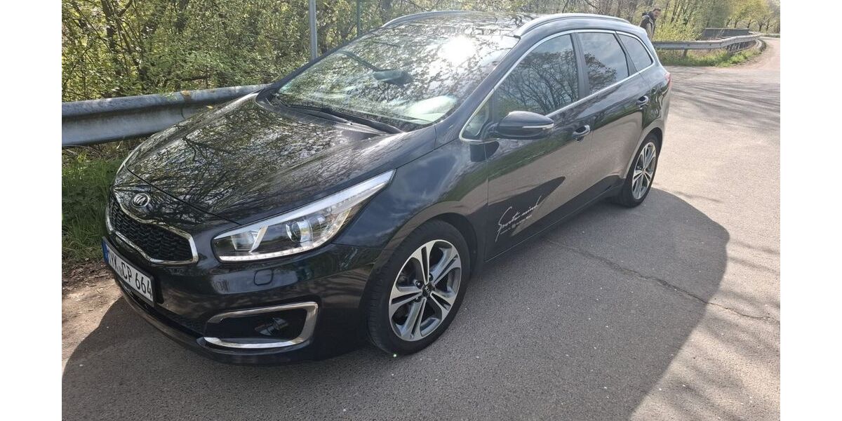 Kia ceed Sportswagon 141.000 km 8.400 &euro; Nachtsheim 56729