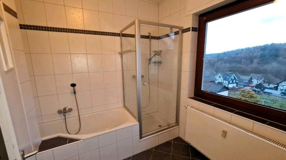Erdgeschoßwohnung Wiehl - 4 Zimmer, 116 m&sup2;, 970&euro; | Angebot:26384278