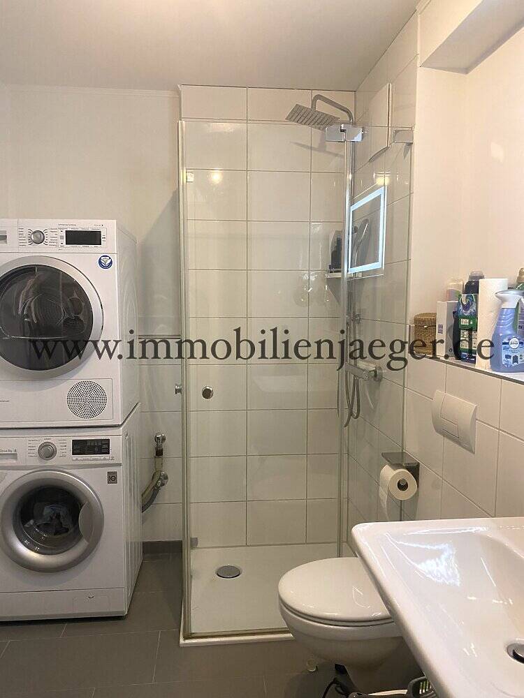 Alt-Garstedt Altes Rathaus - Neubaustandard - Barrierefreie Wohnung mit Terrasse - Ideal für Senioren