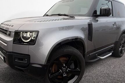 Land Rover Defender 65.850 km 70.990 € Pößneck 07381