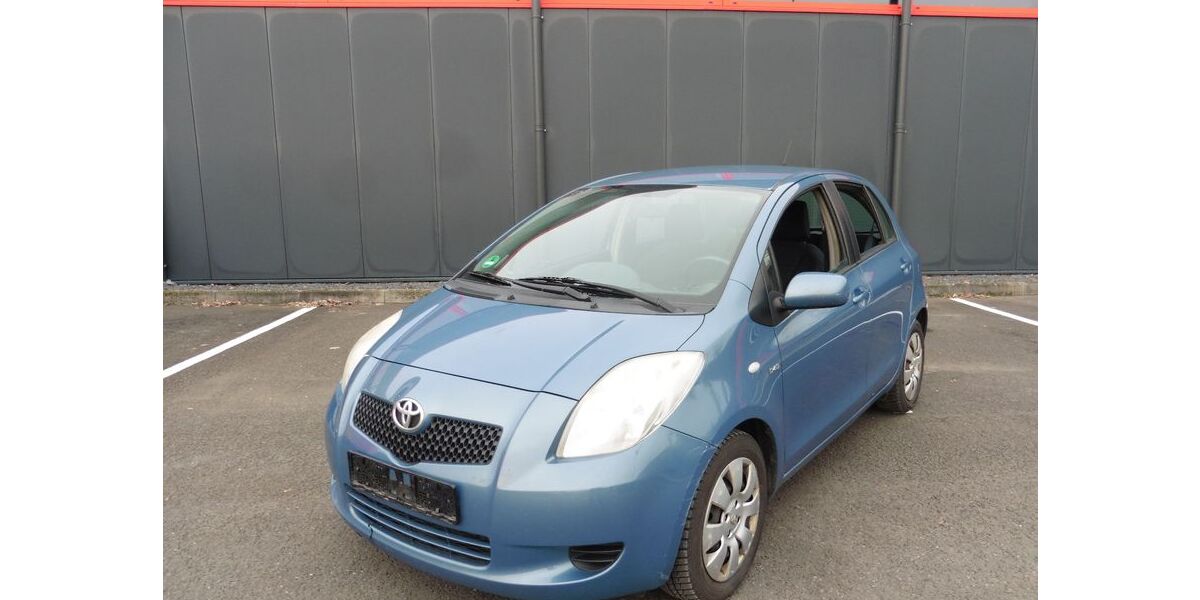 Toyota Yaris 316.202 km 1.990 &euro; Neitersen 57638