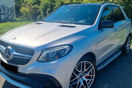 Mercedes-Benz GLE 63 AMG 52.000 km 55.990 € Dresden 01217