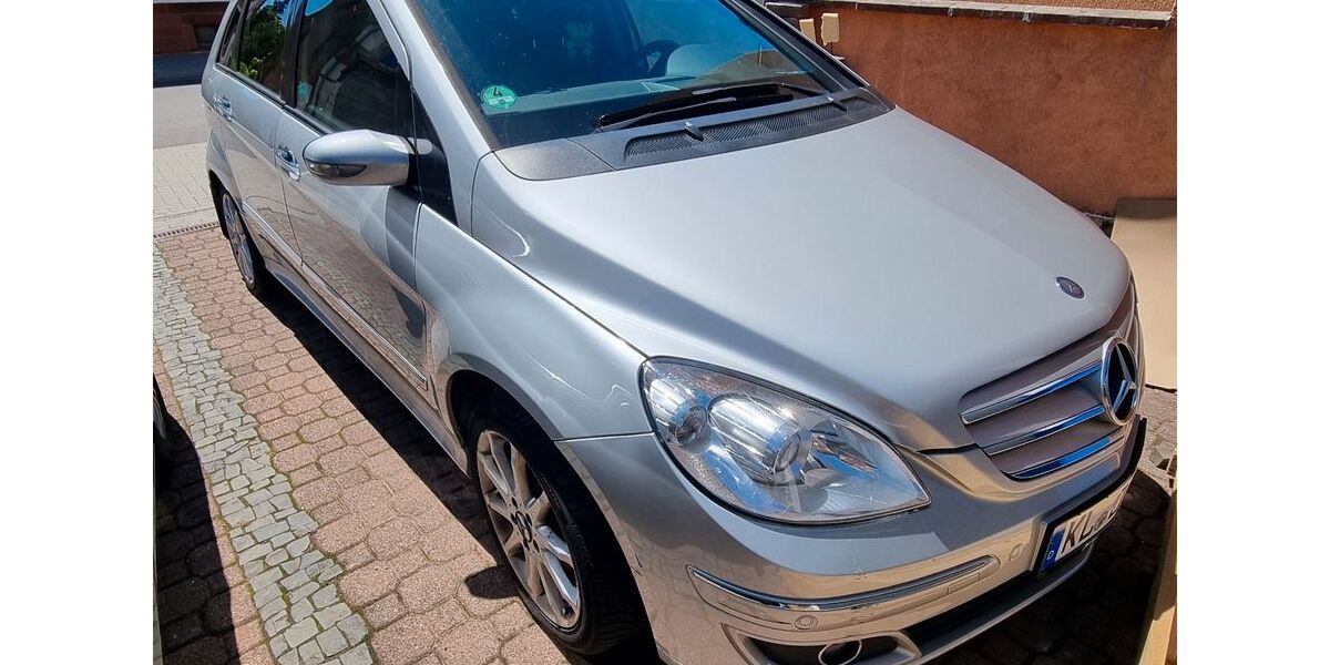 Mercedes-Benz B 180 251.000 km 2.100 &euro; Hochspeyer 67691