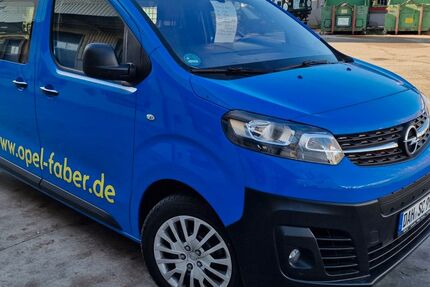 Opel Vivaro 15.000 km 29.900 &euro; Dachau 85221