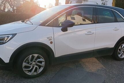 Opel Crossland (X) 15.000 km 16.000 &euro; Altensteig 72213