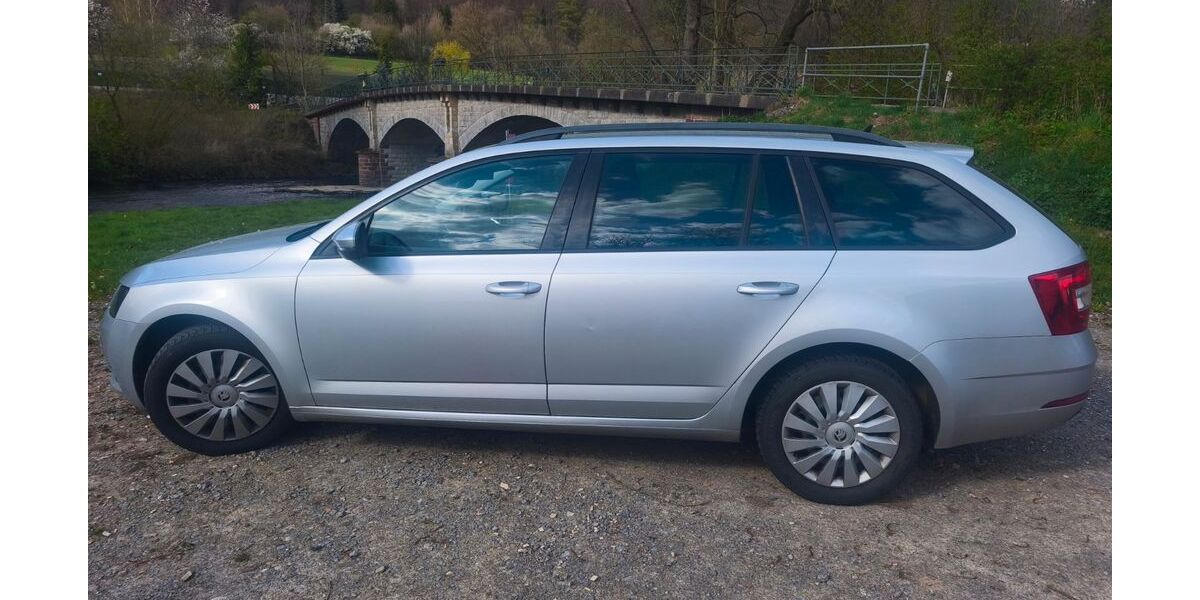 Skoda Octavia 260.000 km 7.500 &euro; Thal 31812