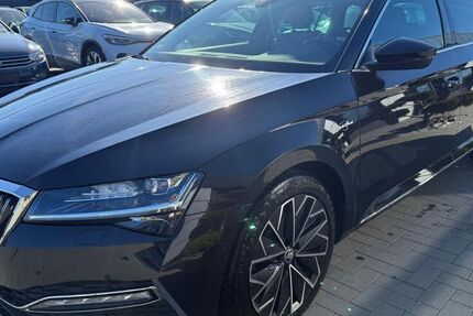 Skoda Superb 172.712 km 20.990 &euro; Braunschweig 38122