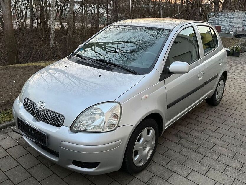Yaris