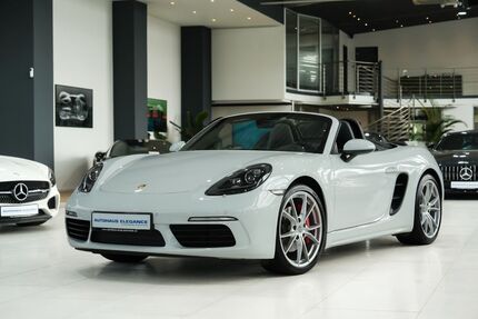 Porsche Boxster 42.277 km 59.980 &euro; Köln 51147