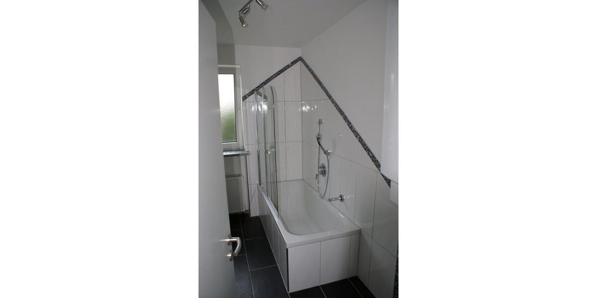 Etagenwohnung Erlangen Alterlangen - 3 Zimmer, 90 m&sup2;, 320.000&euro; | Angebot:26320584