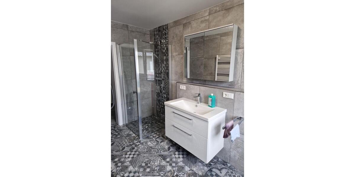 Exklusive Neubau-Penthouse-Wohnung - 91,5 m² mit Top-Ausstattung 3 zimmer