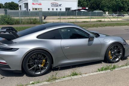 Porsche 992 8.060 km 209.992 &euro; Vöhringen 89269