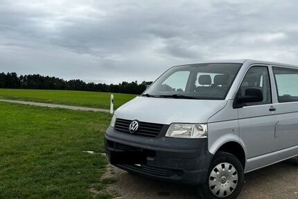 VW T5 Transporter 206.000 km 8.300 &euro; Burladingen 72393