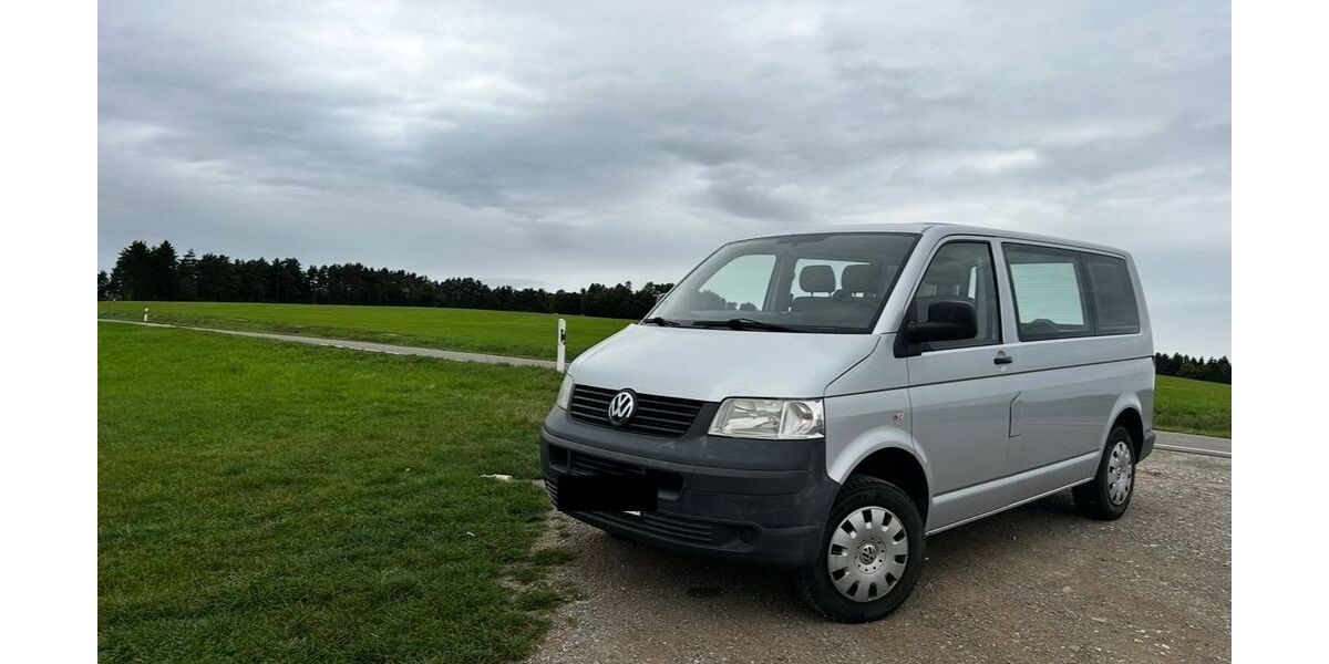 VW T5 Transporter 206.000 km 8.300 &euro; Burladingen 72393