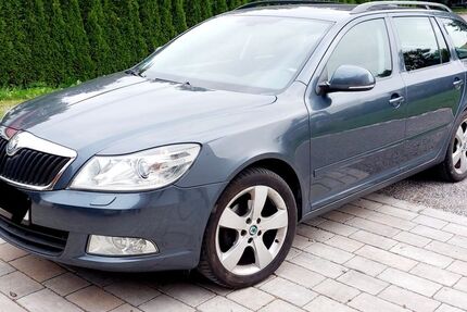 Skoda Octavia 246.732 km 5.500 € Friesenried 87654