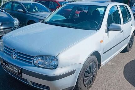 VW Golf