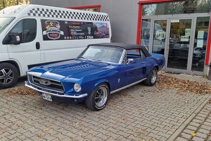 Ford Mustang 69.000 km 39.990 € Puchheim 82178