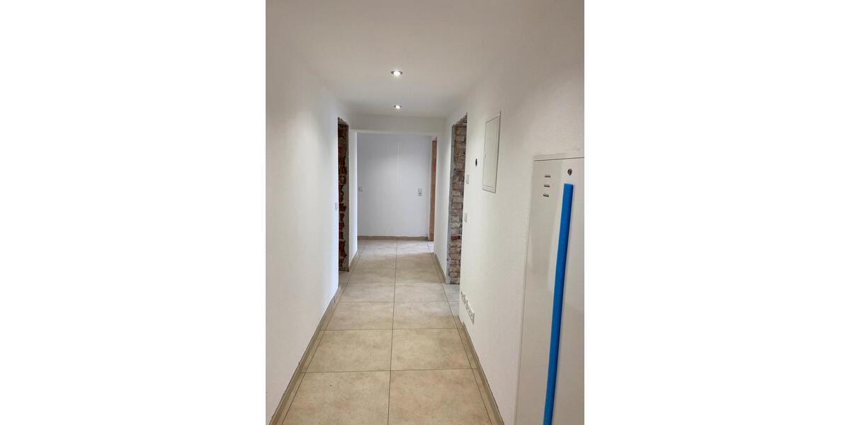 Etagenwohnung Pocking - 3 Zimmer, 110 m&sup2;, 1.340&euro; | Angebot:26090310