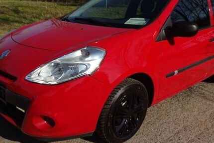 Renault Clio 73.150 km 4.500 &euro; Lorsch 64653