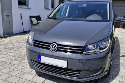VW Touran 183.901 km 8.900 &euro; Ellwangen 73479