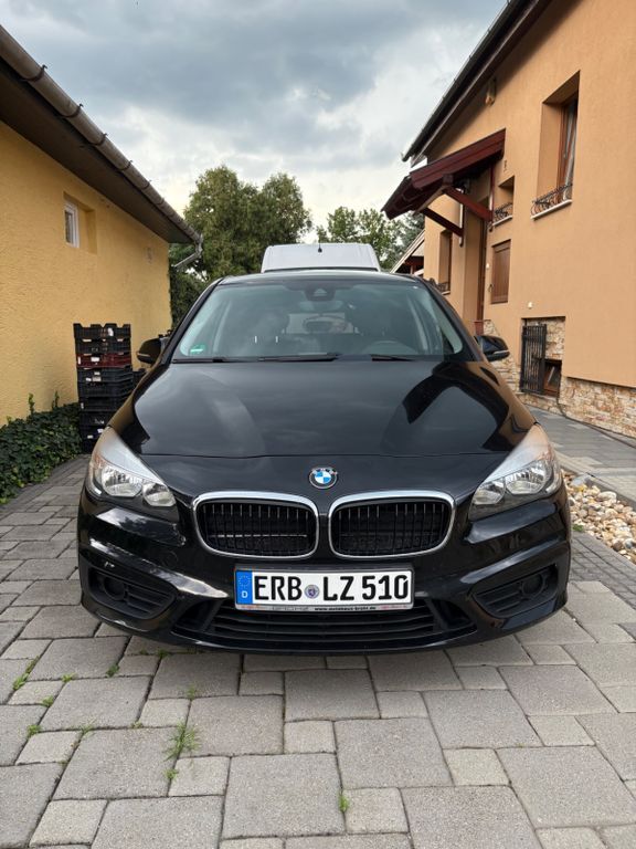 220 Active Tourer